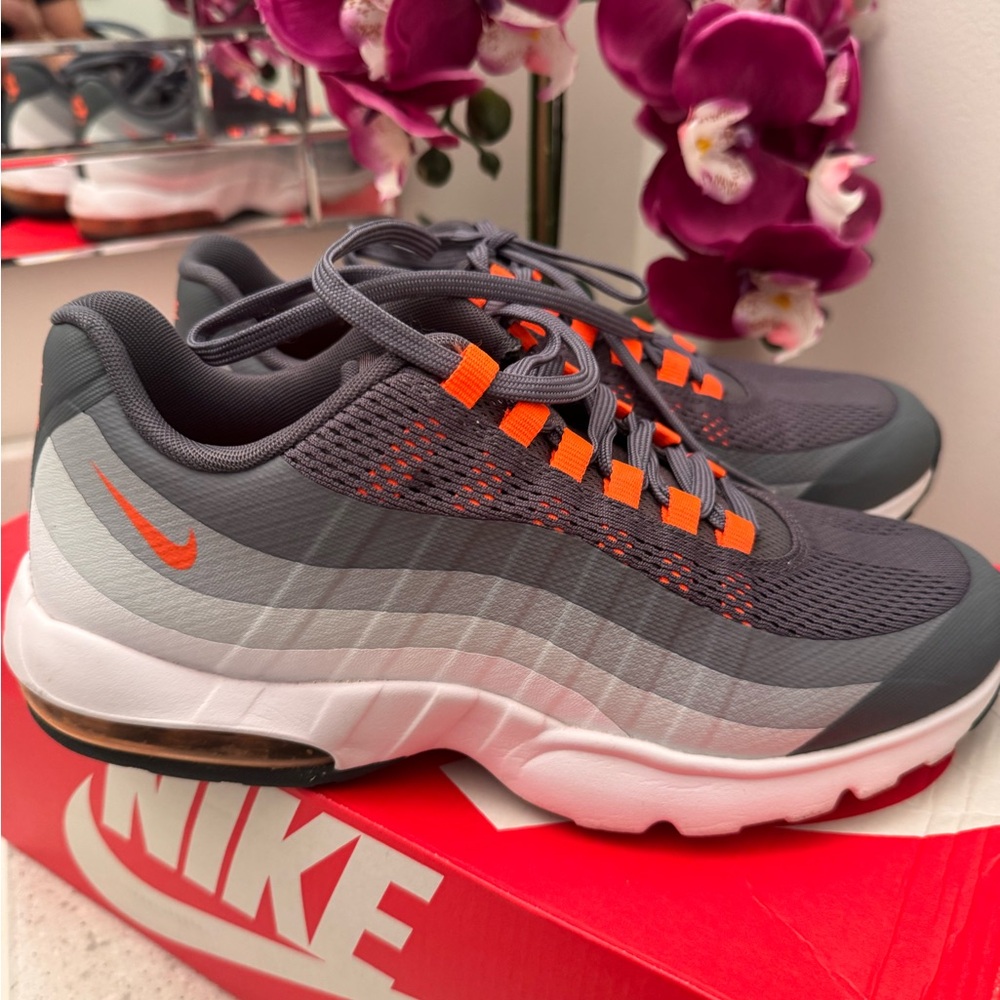 Nike Charcoal and Orange Athletic Shoes